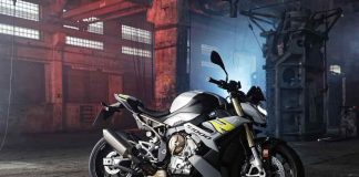 BMW S1000 R 2021. Roadster svelta e divertente BMW S1000 R 2021