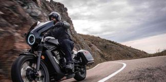 Moto Morini Calibro 700. Il prezzo delle due versioni Moto Morini Calibro 700