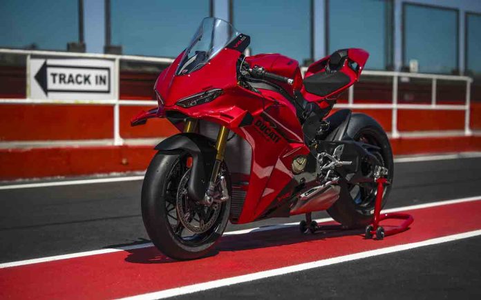 Ducati Panigale V4 2027