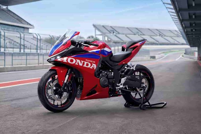 Honda CBR500R FOUR 2027 (1)